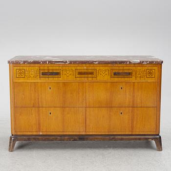 Chest of drawers, first half of the 20th century.