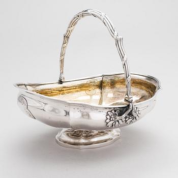 A silver breadbasket, maker's mark J.V. presumably Jacob Friedrich Voigt, Saint Petersburg, Russia 1849.