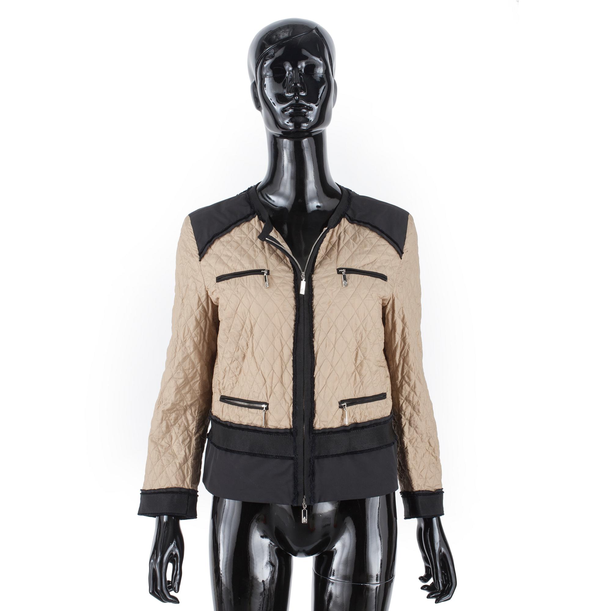 JACKA, Moncler.