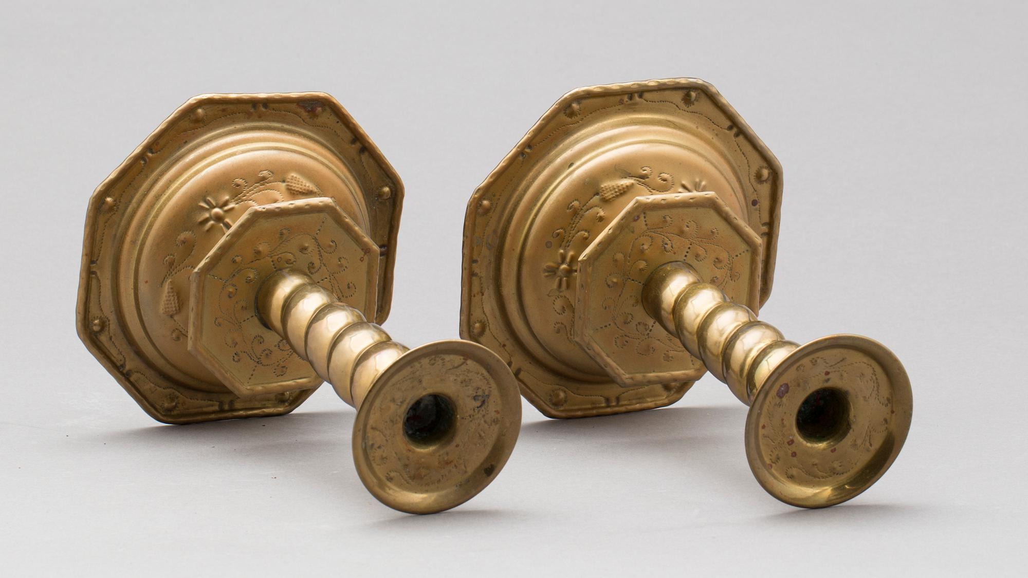 LJUSSTAKAR, ett par, barockstil, Richard Ringström, Ciselör & Konstsmide, Helsingborg.