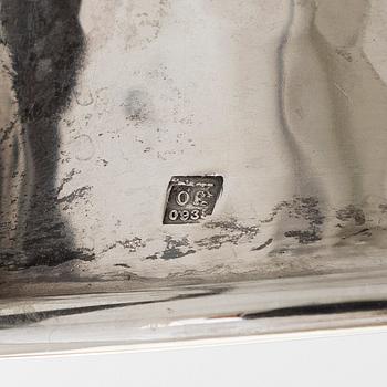 Tillbringare, silver, mästarstämpel ÖK, möjligen Schweiz, finsk kontrollstämpel Tillander, Helsingfors 1957.