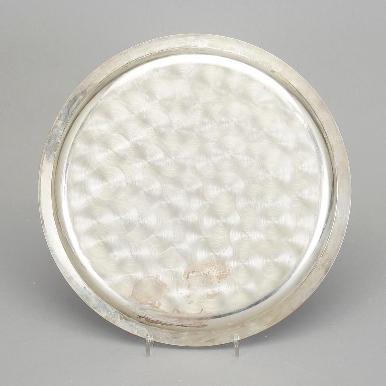 PARTI SILVER, 32 delar. 1800/1900-tal. Tot ca 1540 g.