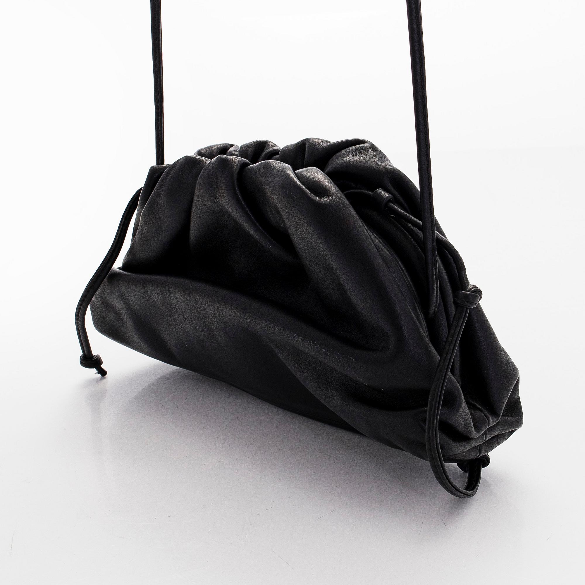 Bottega Veneta, väska, "Mini Pouch".