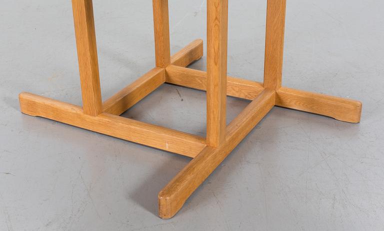 BØRGE MOGENSEN, bord / soffbord 5271, Fredricia Stolefabrik, 1900-talets andra hälft.