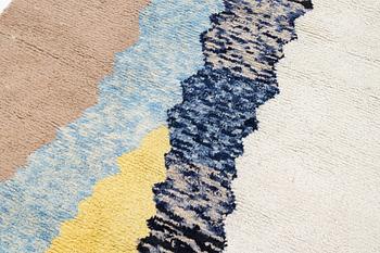 Carpet, Morocco, approx. 240 x 175 cm.