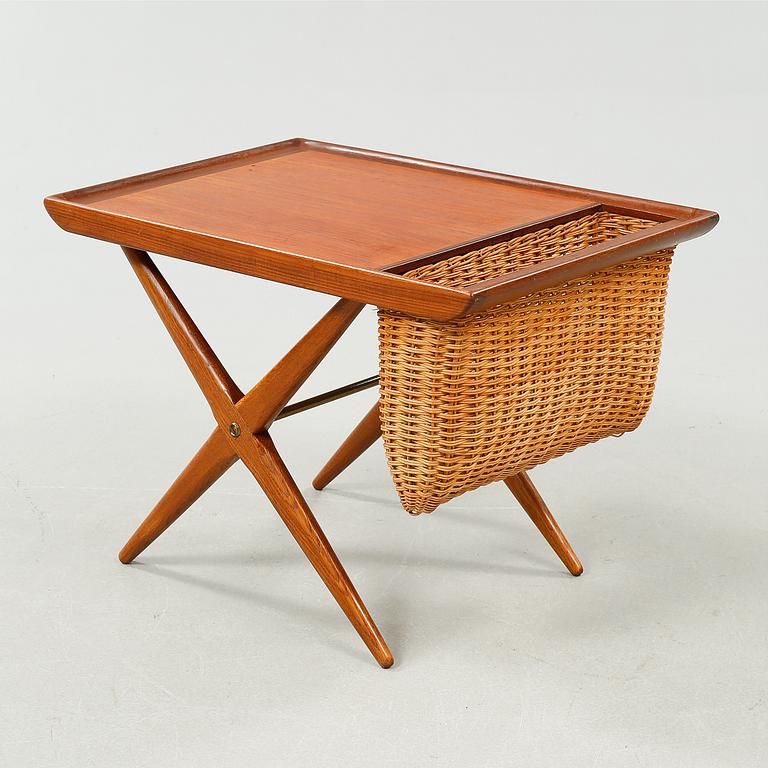 TIDNINGSBORD, Steen & Strøm, 1950-tal.