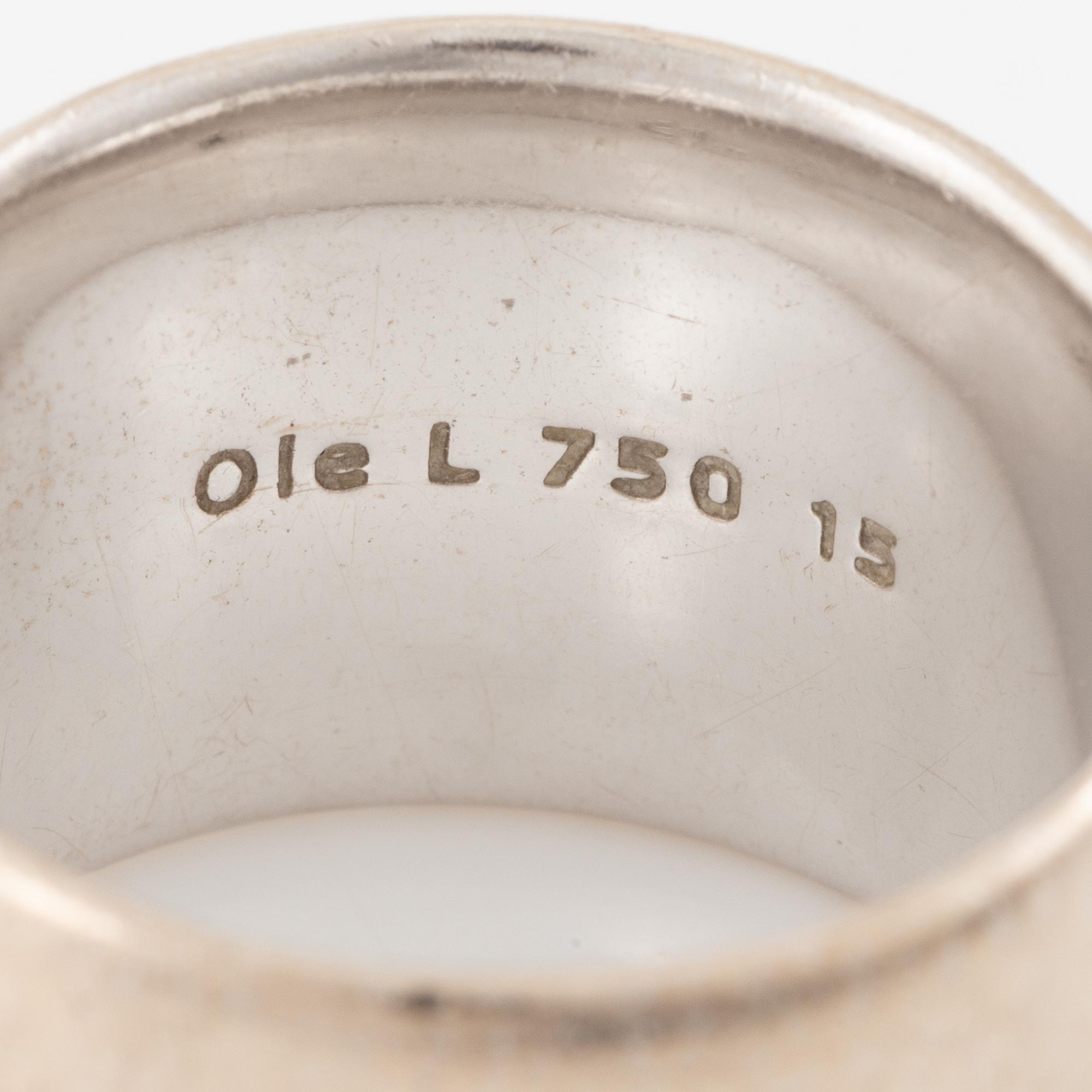 Ole Lynggaard ring 18K white gold set with a round brilliant-cut diamond, "Love you".