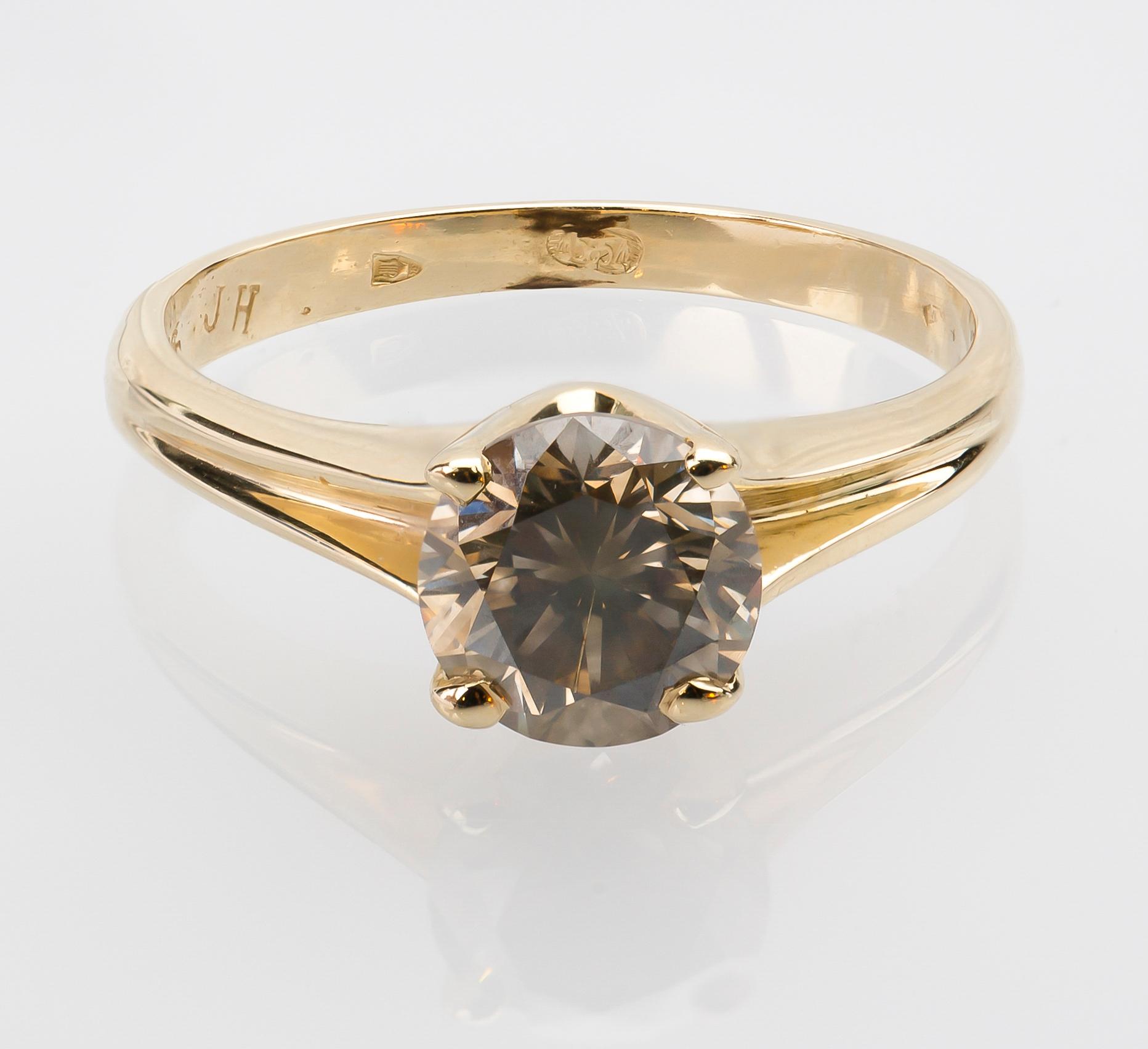 RING, 14K guld med brun briljantslipad diamant ca 1.42 ct. Vikt ca 3,4 g.