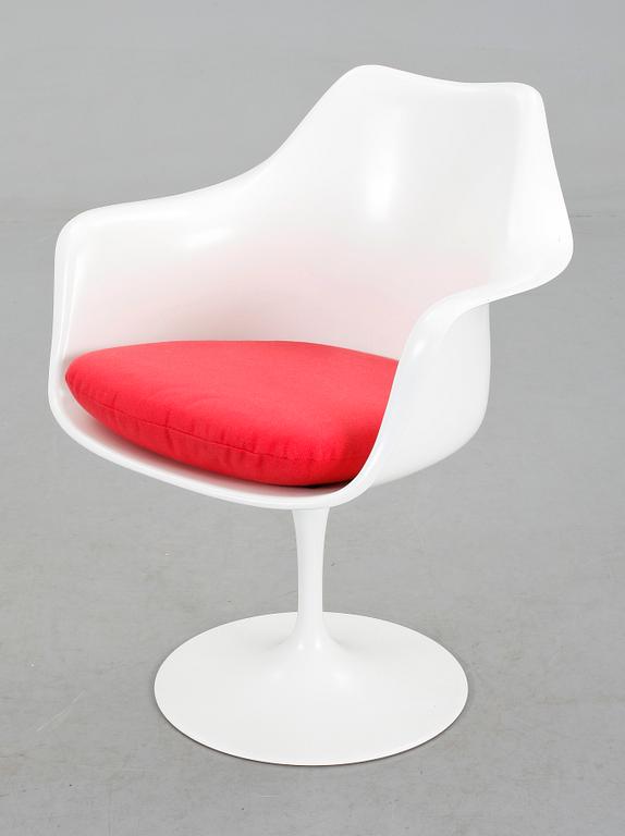 EERO SAARINEN, karmstolar, 6 st, "Tulip", Knoll International, USA.
