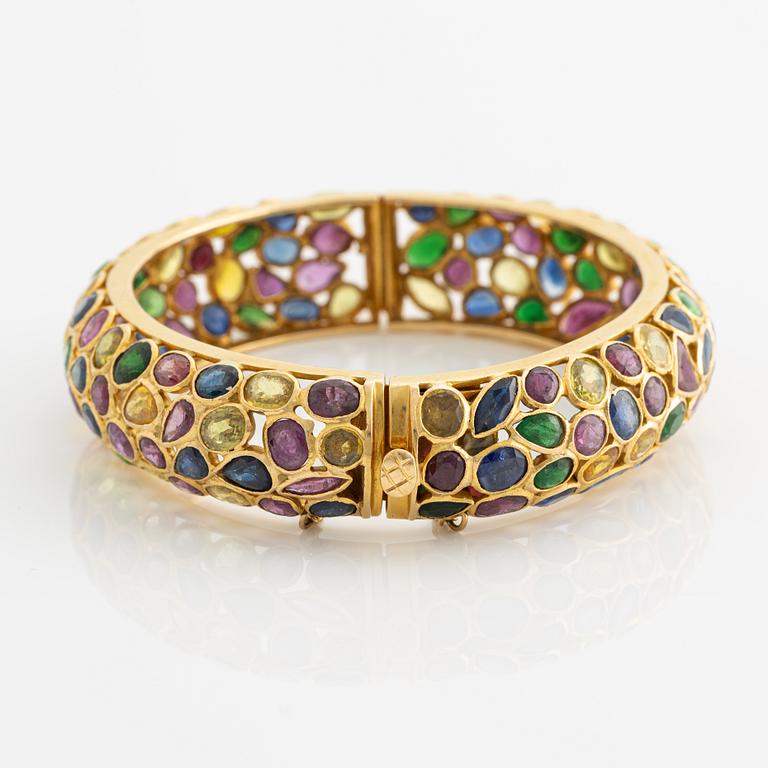 Bracelet, gold with multicolored gemstones.