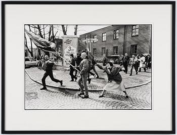 Hans Runesson, "Kvinnan med handväskan”, 1985.