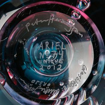 Peter Hermansson, a unique ariel glass vase, Örsjö, Sweden 2012.