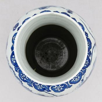 LOCKURNA, porslin, Kina, 1800-tal.
