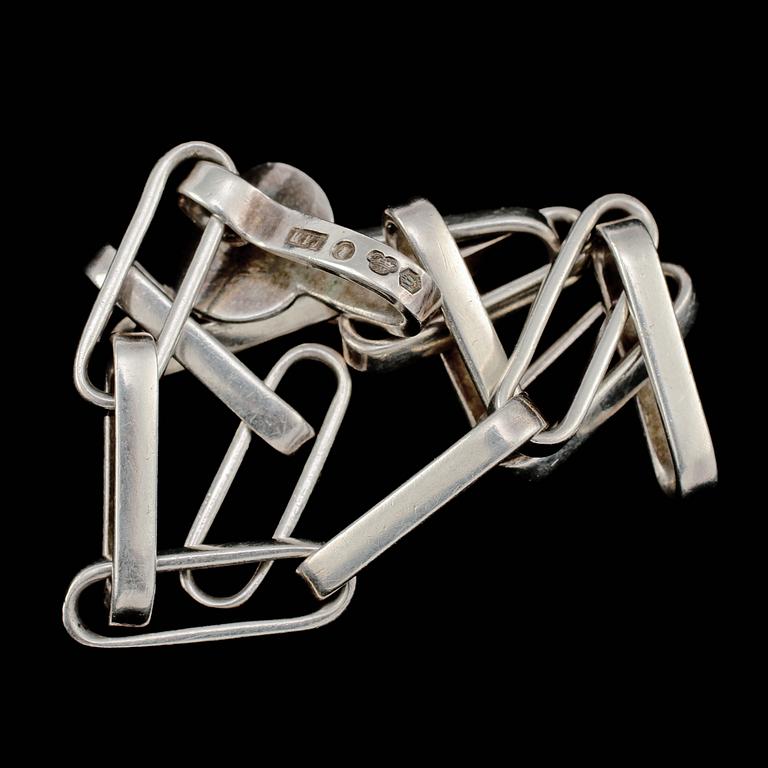ARMLÄNK, silver, Cecilia Johansson, Göteborg, 1900-talets tredje kvartal. Vikt 15 g.
