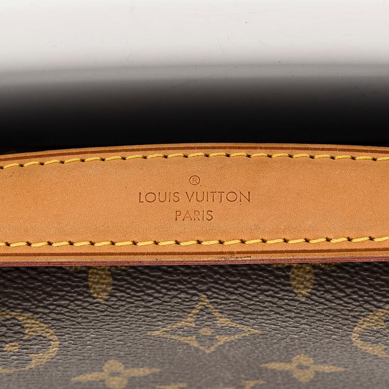 Louis Vuitton, väska, "Pochette Metis".