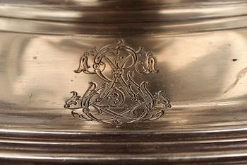 SÅSSKÅL, silver, rokokostil, Frankrike 1900-tal. Tot vikt ca 924g.