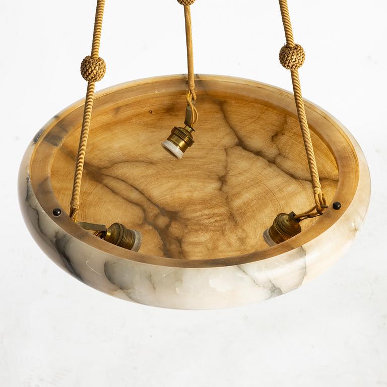 Takampel, alabaster, 1920-tal.