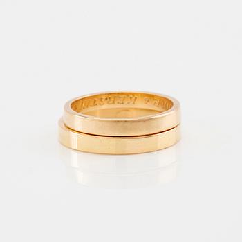 Wiwen Nilsson, a pair of 18K gold rings, Lund 1956 and 1957.