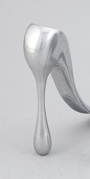 Manolo Blahnik, ett par, skohorn, metall, 2000-tal.