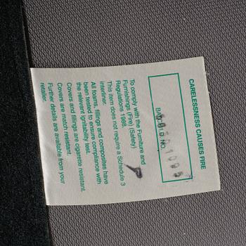 ÖRONLAPPSFÅTÖLJ, 1900-talets fjärde kvartal.