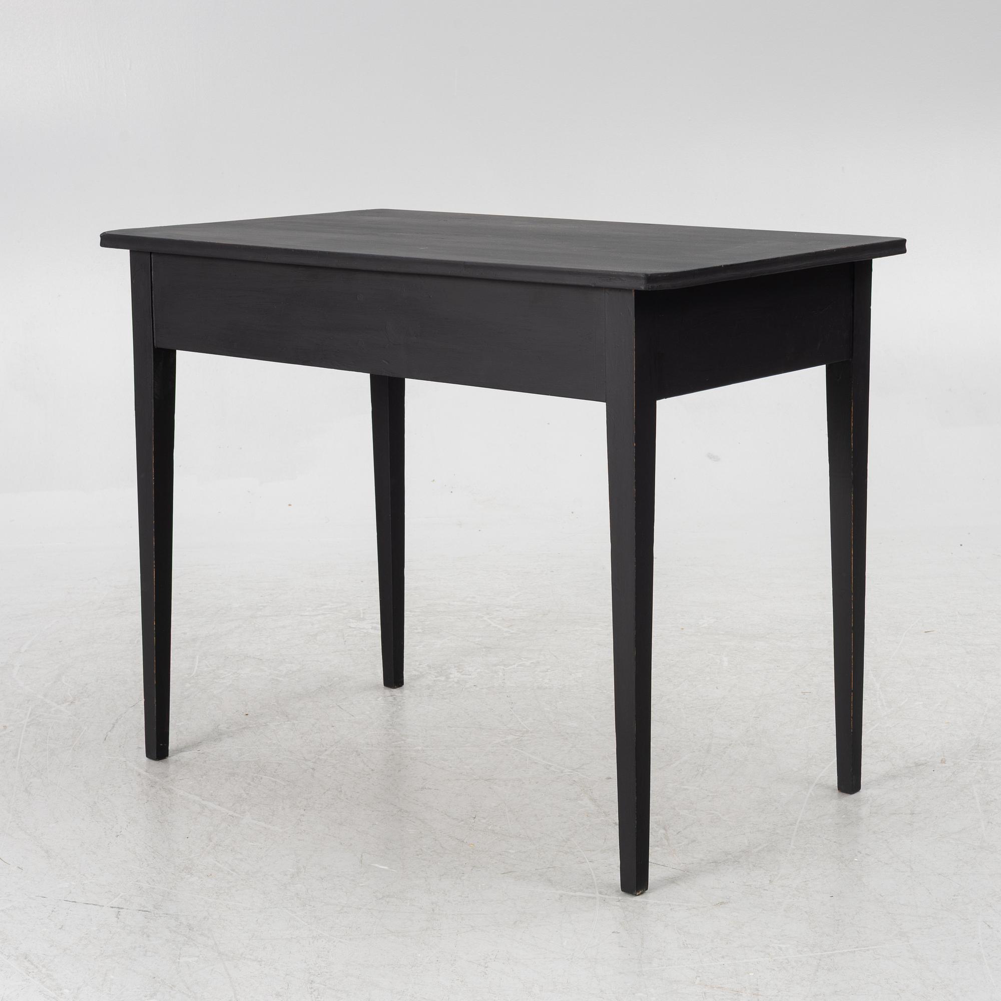 Skrivbord, gustaviansk stil, 1900-tal.