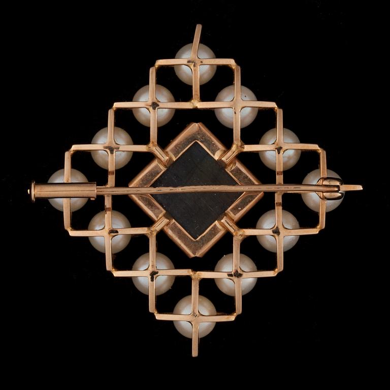 BROSCH, ARMBAND och RING, 14K guld, pärlor, spektrolit. 1969. Vikt totalt ca 30 g.