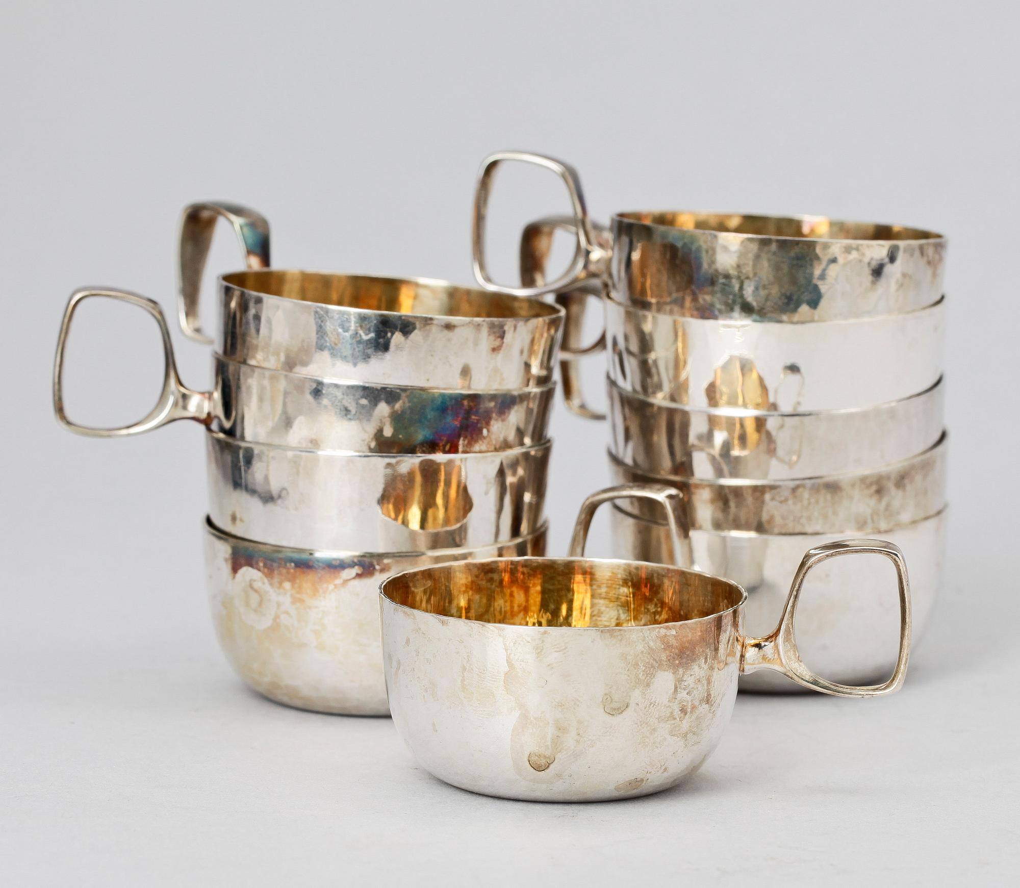 PUNSCHKOPPAR, 10 st, silver, Eric Löfman för MGAB, Uppsala 1978-1985. Tot vikt ca 430g.