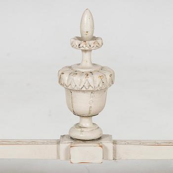 Bord, sengustaviansk stil, omkring sekelskiftet 1800/1900.