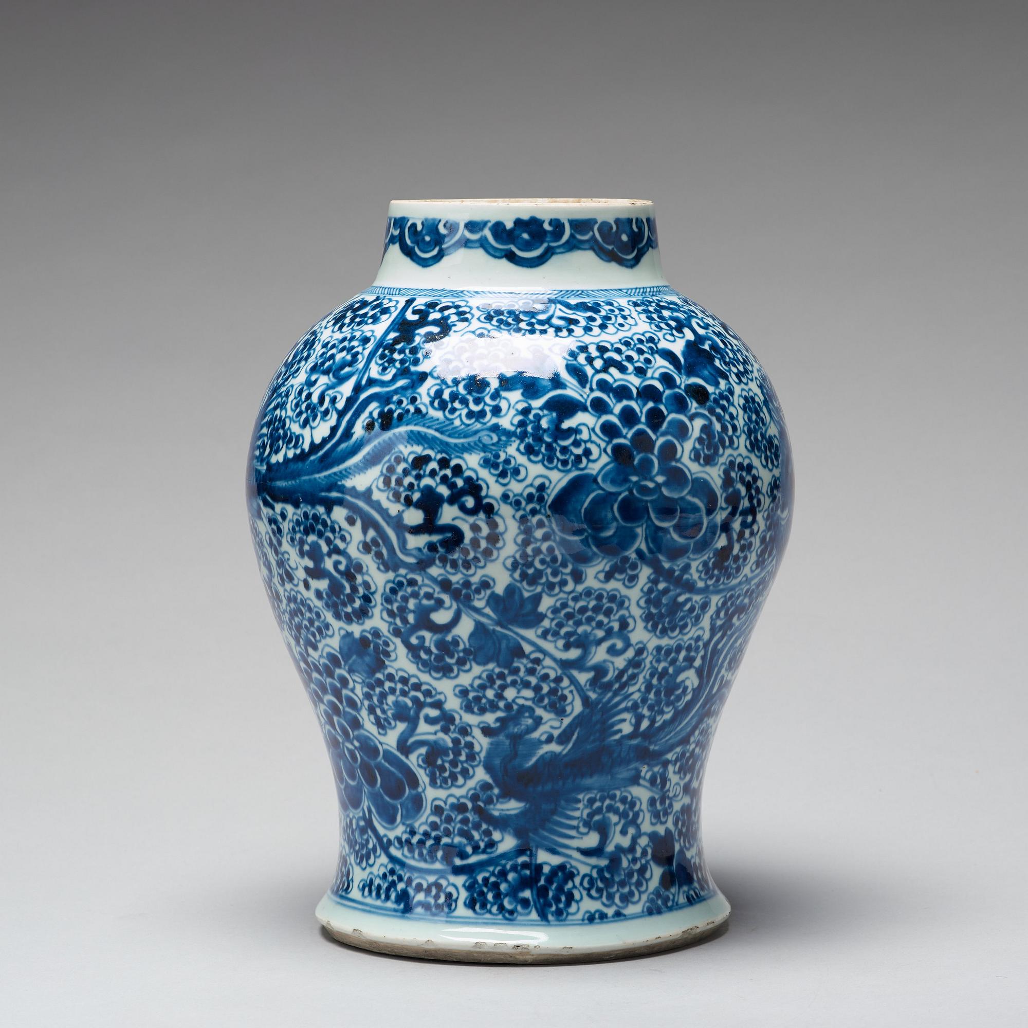 A blue and white jar, Qing dynasty, 18th Century.