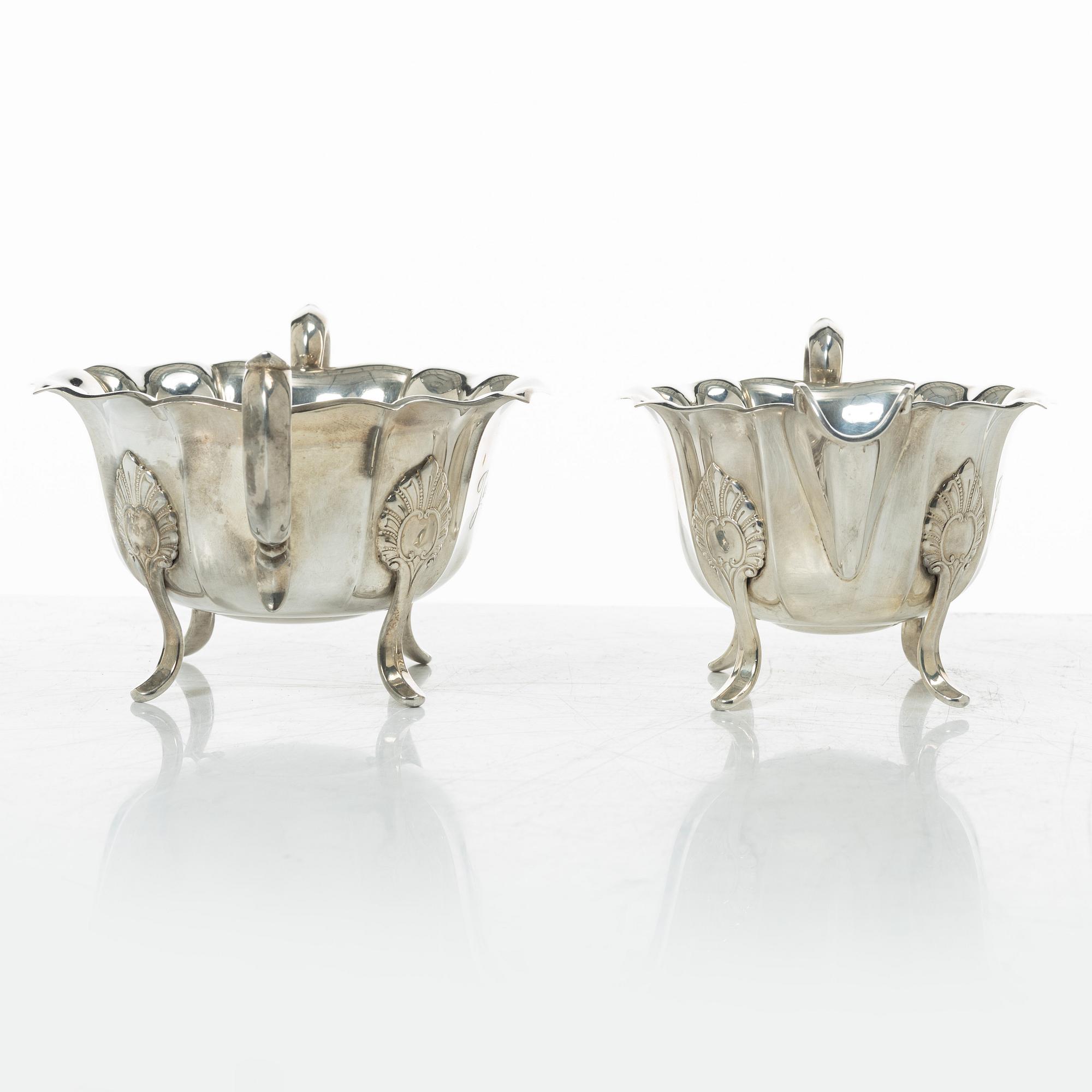 Th Marthinsen, sugar bowl and cream jug, silver, Tönsberg, Norway, first half of the 20th century.