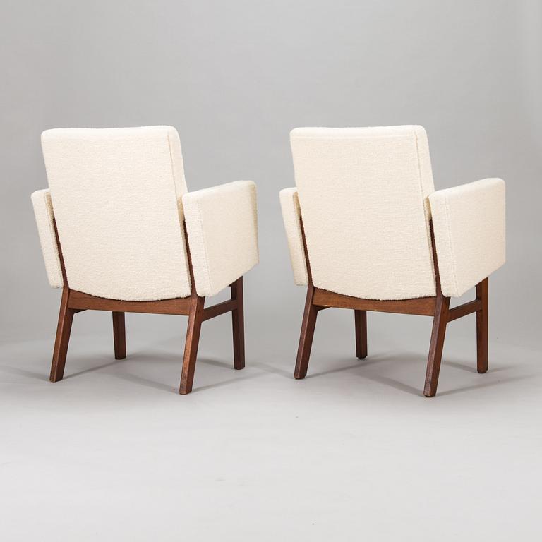 Antti Nurmesniemi, a pair of armchairs. Designed 1959.