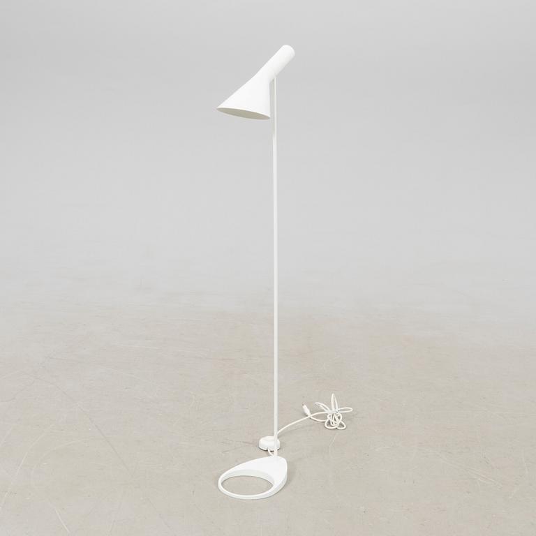 Arne Jacobsen, floor lamp AJ for Louis Poulsen, Denmark, 21st century.