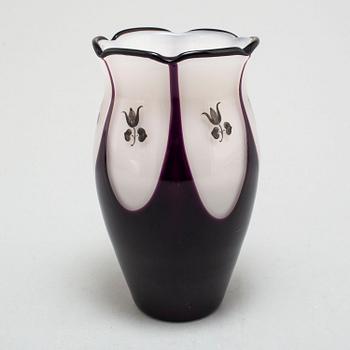 A glass vase attributed to Dagobert Peche, Loetz, 1920's.