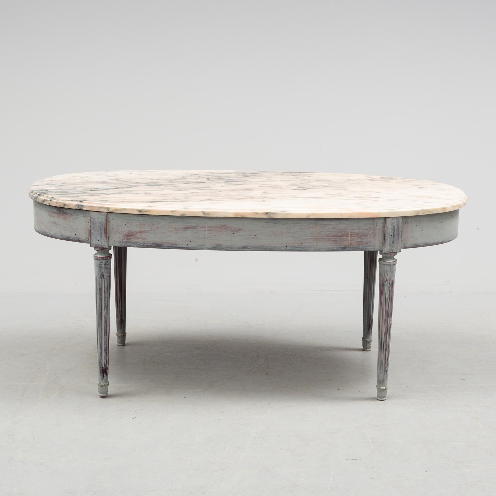 A swedish gustavian style coffee table from the late 20th century.
