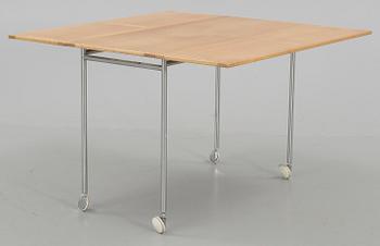 KLAFFBORD, Bruno Mathsson, Mathsson International, Värnamo. 1900-talets andra hälft.