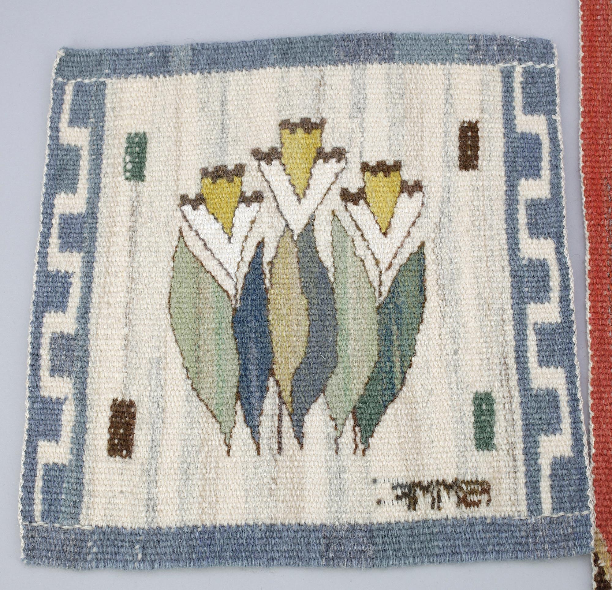 VÄVNADER, 3 st, Märta Måås-Fjetterström. Signerade ABMMF.