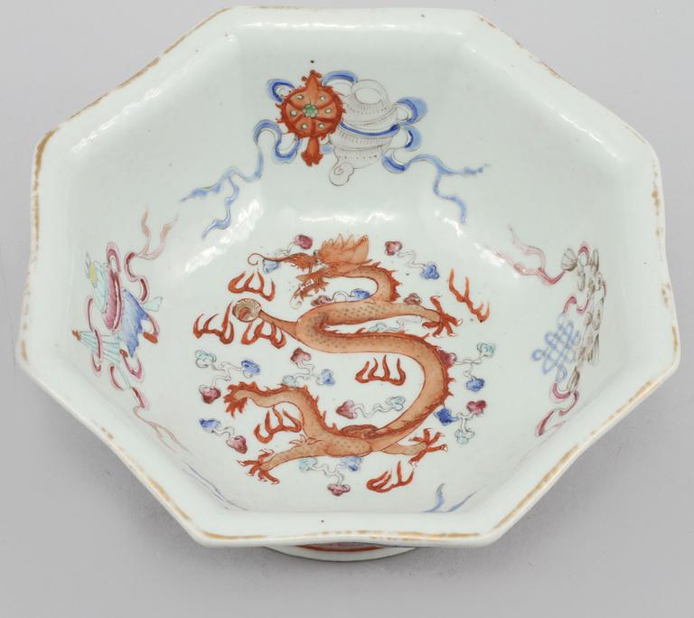SKÅL, porslin, Kina, 1900-tal.