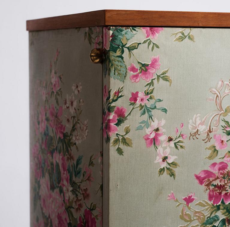 Josef Frank, a Swedish Modern chintz covered oak cabinet, Svenskt Tenn Sweden, probably 1930s-1940s.