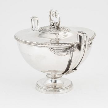 A French empire silver bowl with handle and lid, Paris 1809-19.