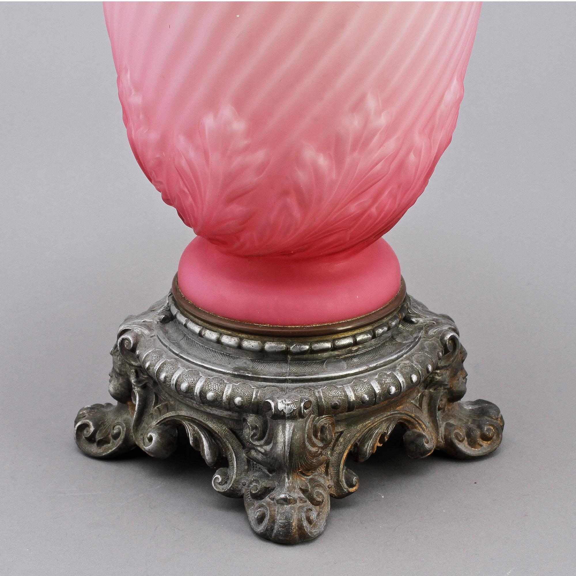 FOTOGENLAMPA, 1800/1900-tal.