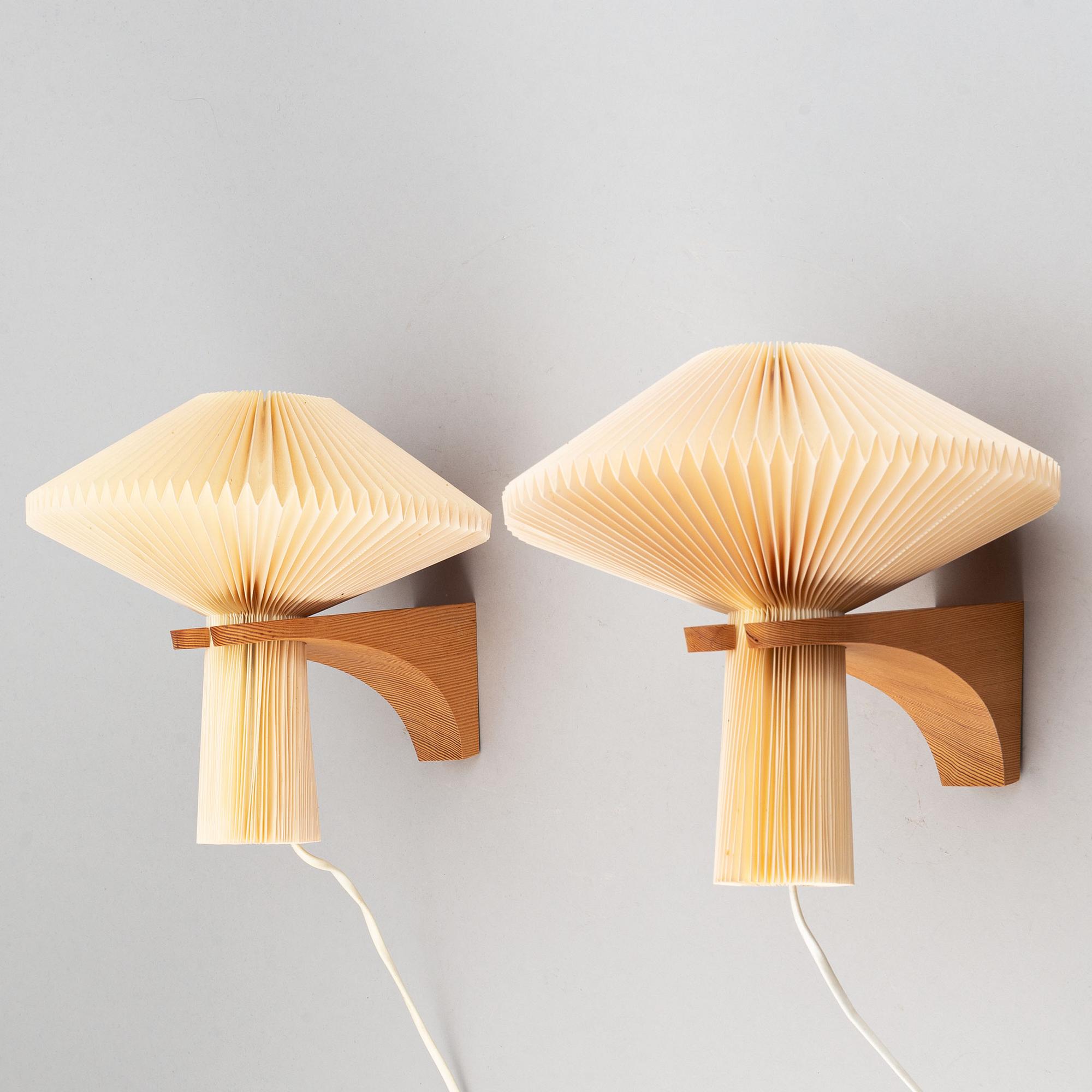 Vilhelm Wohlert, a set of two late 20th century model 204 wall lights for Le Klint, Denmark.