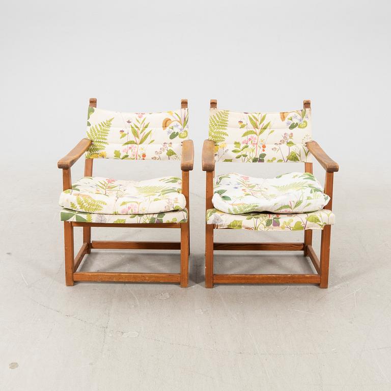 Carl Malmsten, Fåtöljer 1 par, "Hängsits" formgiven 1947.