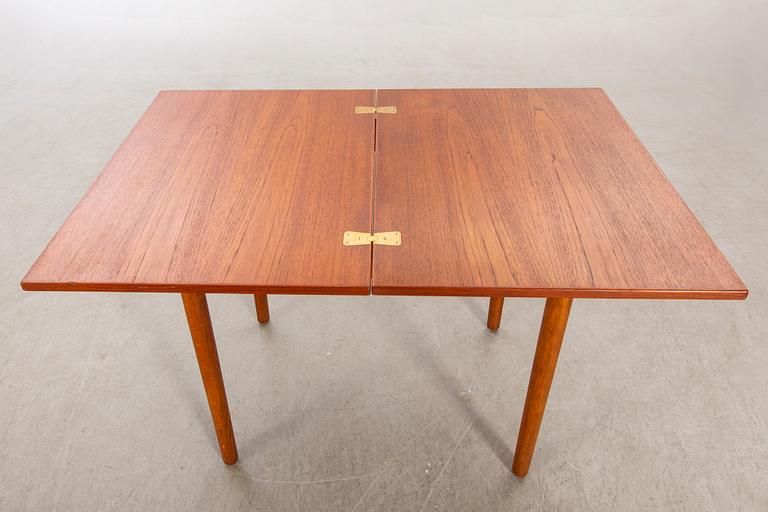 Børge Mogensen, dining table "C5", 1950s.