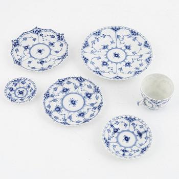 Coffee service, porcelain, 39 pieces, "Musselmalet", Royal Copenhagen, Denmark.