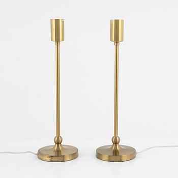 Josef Frank, a pair of modell 2569 table lamps, Firma Svenskt Tenn, Sweden.