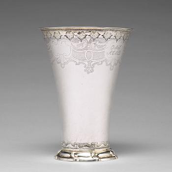 205. A Swedish 18th century parcel-gilt silver beaker, mark of Sven Örn, Stockholm 1757.