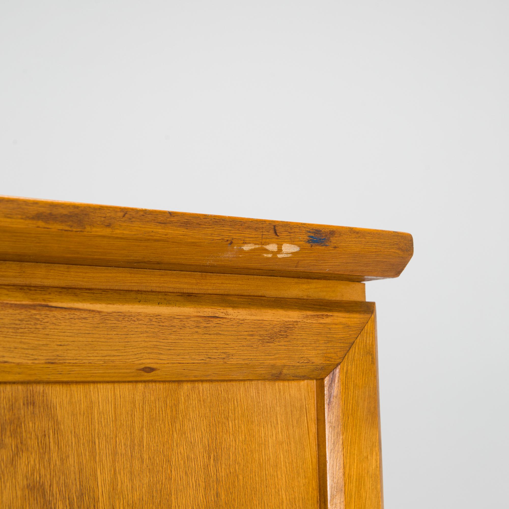 Carl Gustaf Hiort af Ornäs, a mid-1940's cabinet for Hiort Tuote Puunveisto.