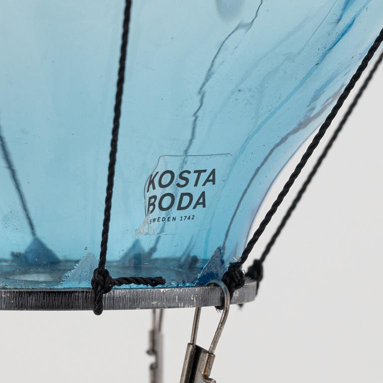 Kjell Engman, skulptur, glas, "Luftballong", signerad och numrerad 20/60.