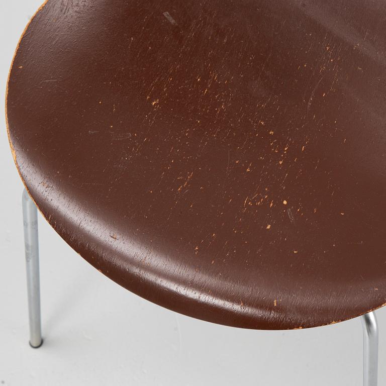 Arne Jacobsen, stolar, 4 st, "Sjuan", Fritz Hansen, Danmark.