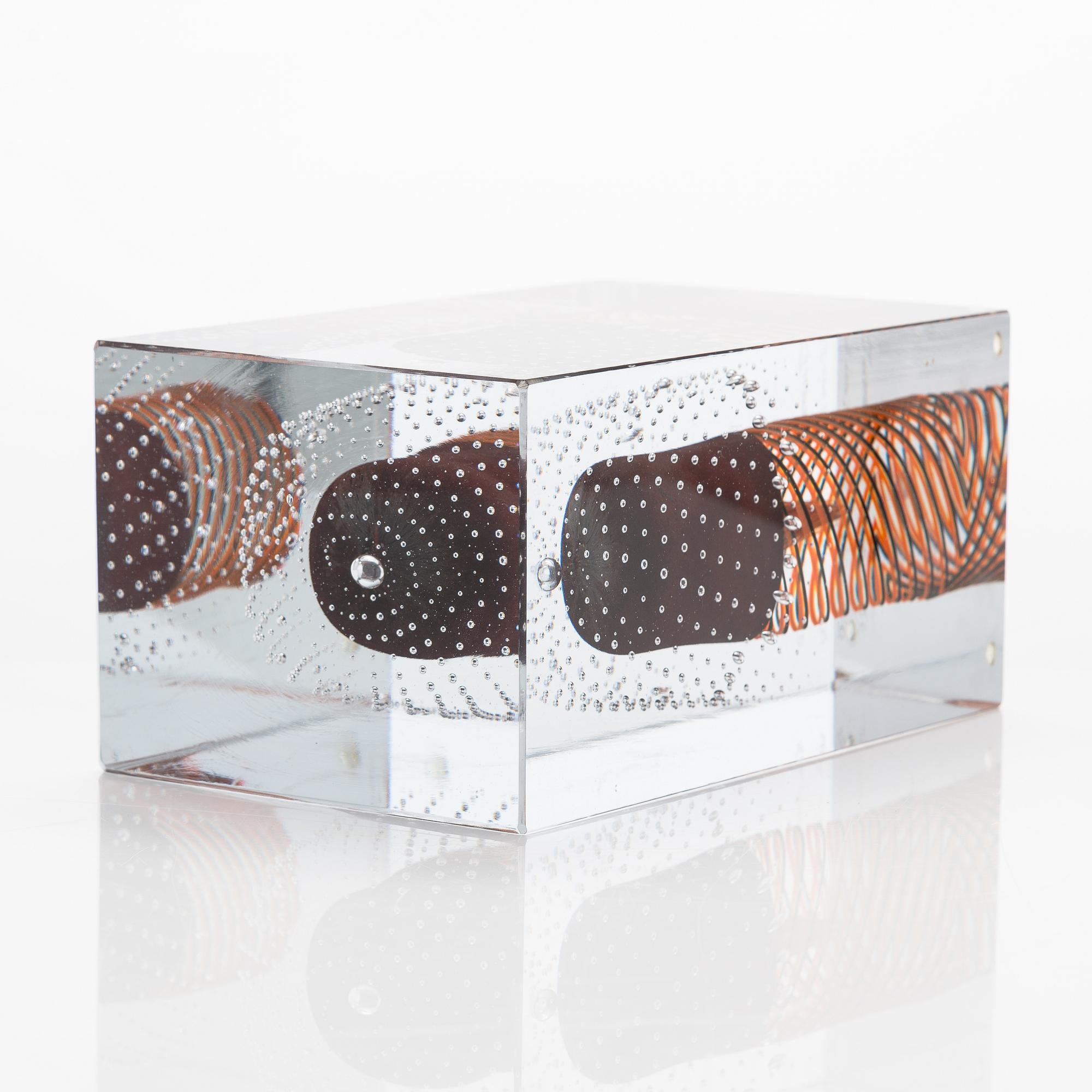 Oiva Toikka, juhlakuutio, signeerattu Tuonelan Joki, Kalevala 150 Oiva Toikka Nuutajärvi 24/50.